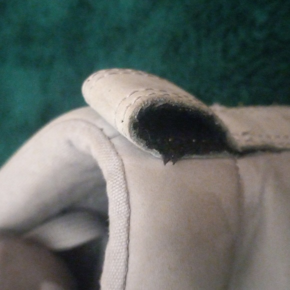 Chuck Taylor Padded Converse All stars 8.5 size shoes - Picture 15 of 15